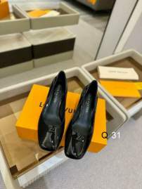 Picture of Louis Vuitton Shoes _SKULVsz35-40512465.5CMYF0409